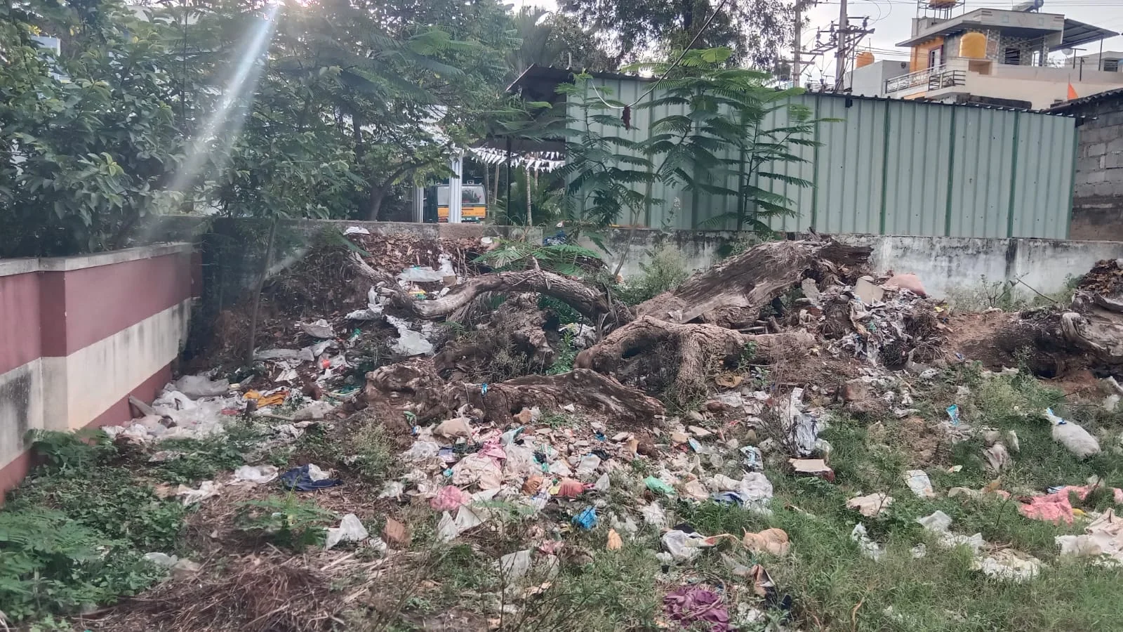 கெலமங்கலம் குடிநீர் ஆழ்துளை கிணறா அல்லது குப்பை கிடங்கா?
